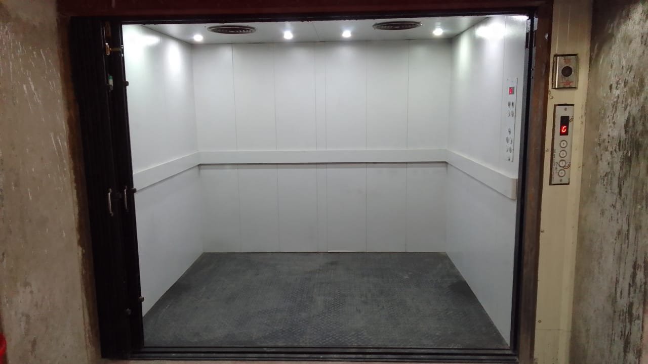 Elevator 1